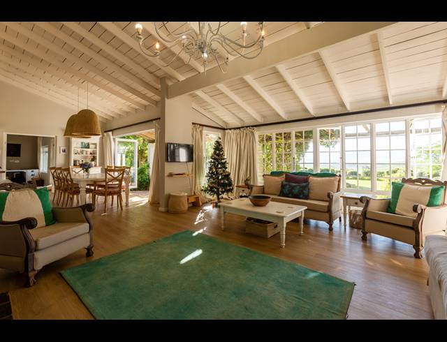 4 BEDROOM FREESTANDING SOLD IN UNDERBERG